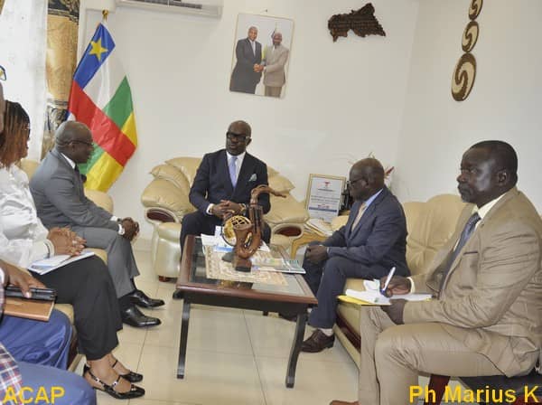Le Ministre d’Etat, Aurélien-Simplice Kongbelet-Zingas reçoit  le nouveau Représentant de l’UNICEF en Centrafrique