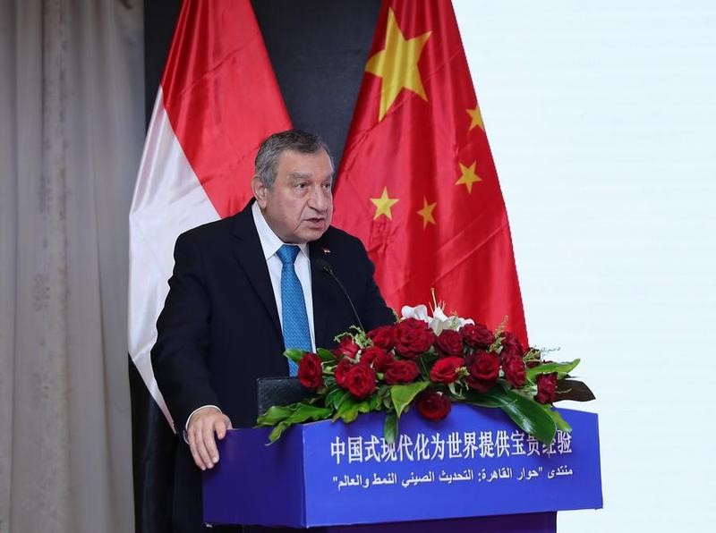 Interview : La coopération entre l’Égypte et la Chine est une solution « gagnant-gagnant » pour une croissance partagée, déclare l’ancien Premier ministre égyptien