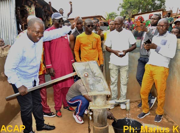 Le Candidat Pamphile Maléyombo lance l’opération de réparation des forages d’eau dans le 4ème arrondissement de Bangui