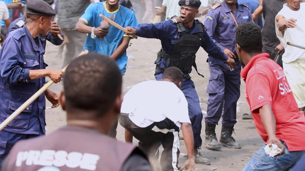 Des affrontements ont éclaté entre la police et des manifestants lors d'une manifestation organisée à Kinshasa, au Congo, vendredi 12 juin 2026, alors que l'opposition congolaise rejette un projet de modification constitutionnelle (image d'illustration).